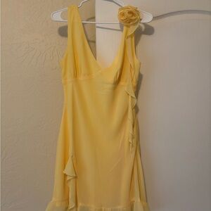 White Box Boutique Yellow V-Neck Midi Chiffon Dress